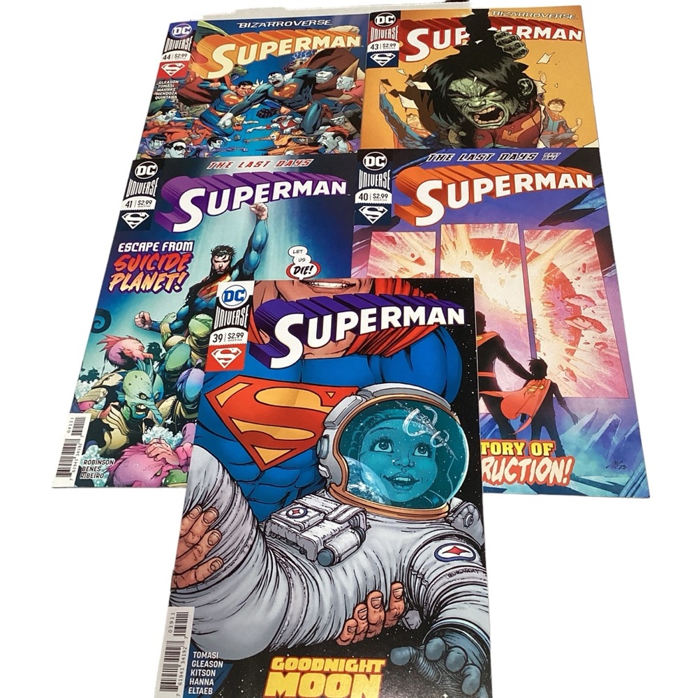 DC Universe Superman‎ Comics issues #39,40,41,43 & 44